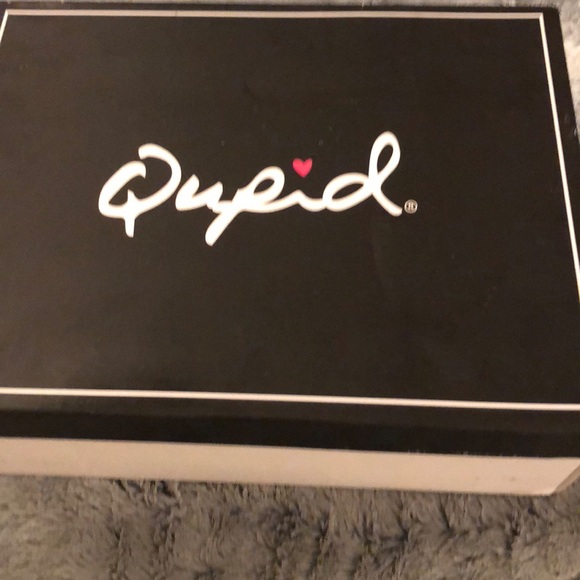 Booties - Picture 4 of 4